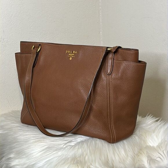 💯Authentic PRADA Vitello Daino Double Pocket Tote🍀 - Picture 3 of 16